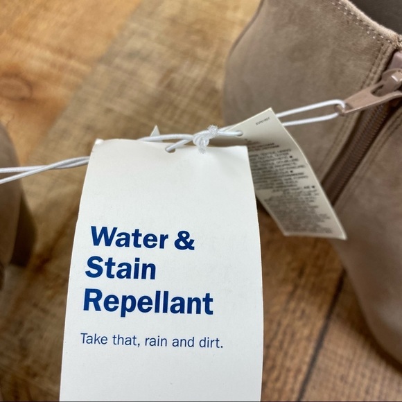 New Old Navy Size 9 Faux-Suede Chunky Block High-Heel Booties for Women Chic - Picture 6 of 9